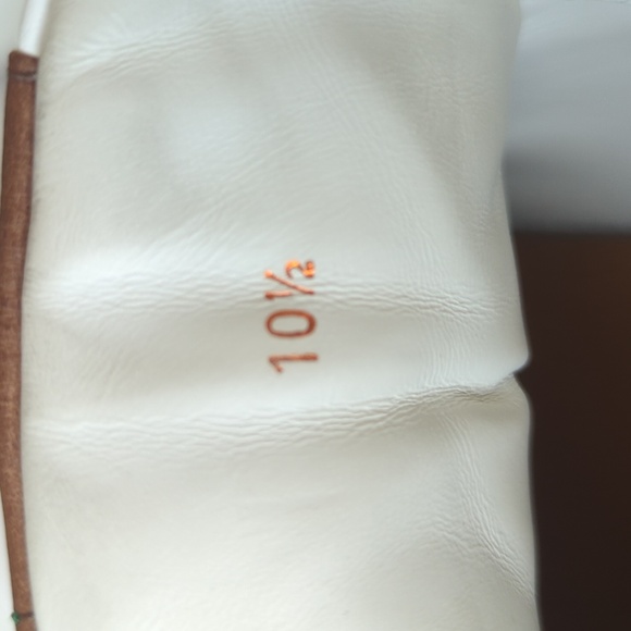 Good Man Brand Men's Legend London Sneaker - Picture 15 of 15